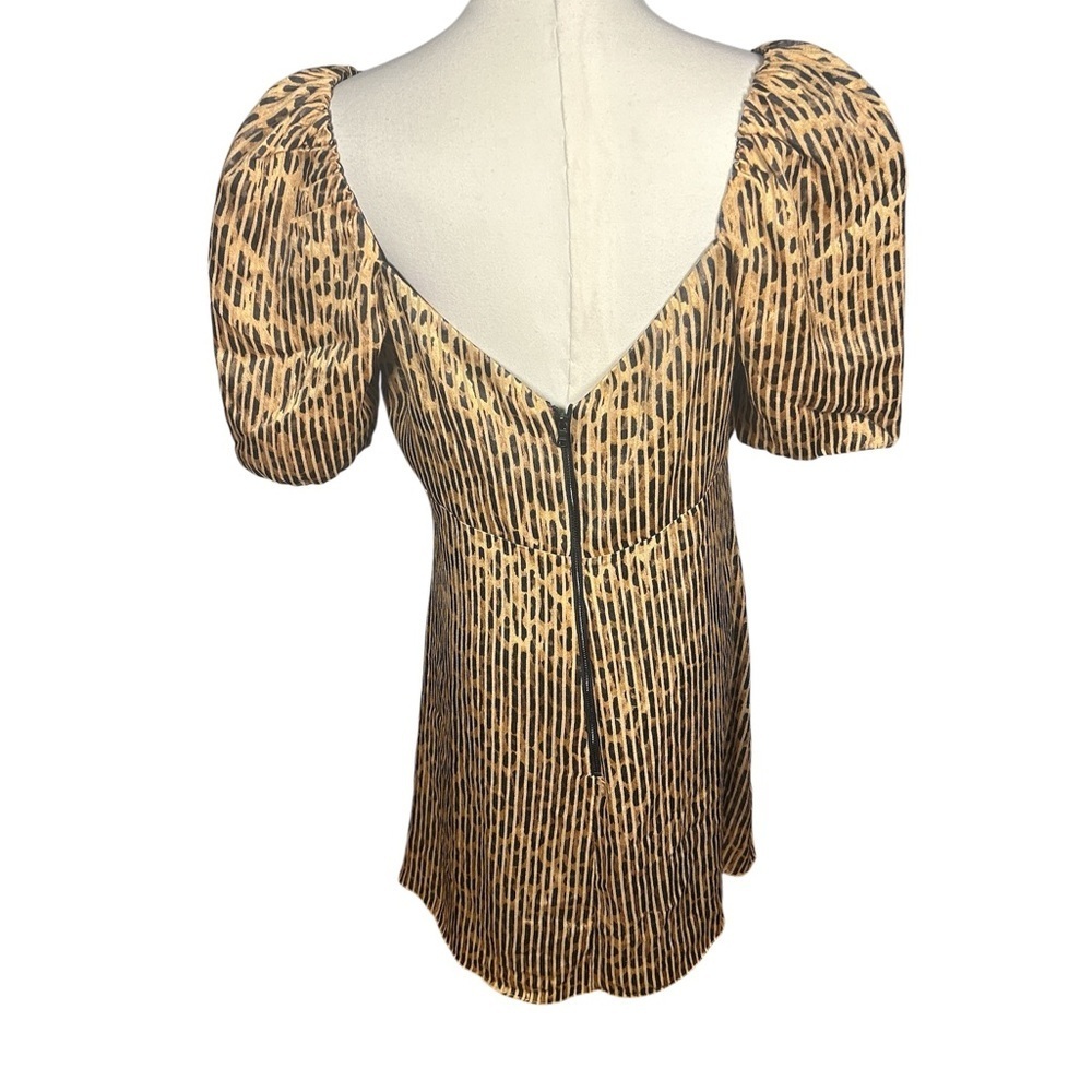 Alice + Olivia Leopard Print Puff Sleeve Mini Dress in Tan and Black - Picture 3 of 6